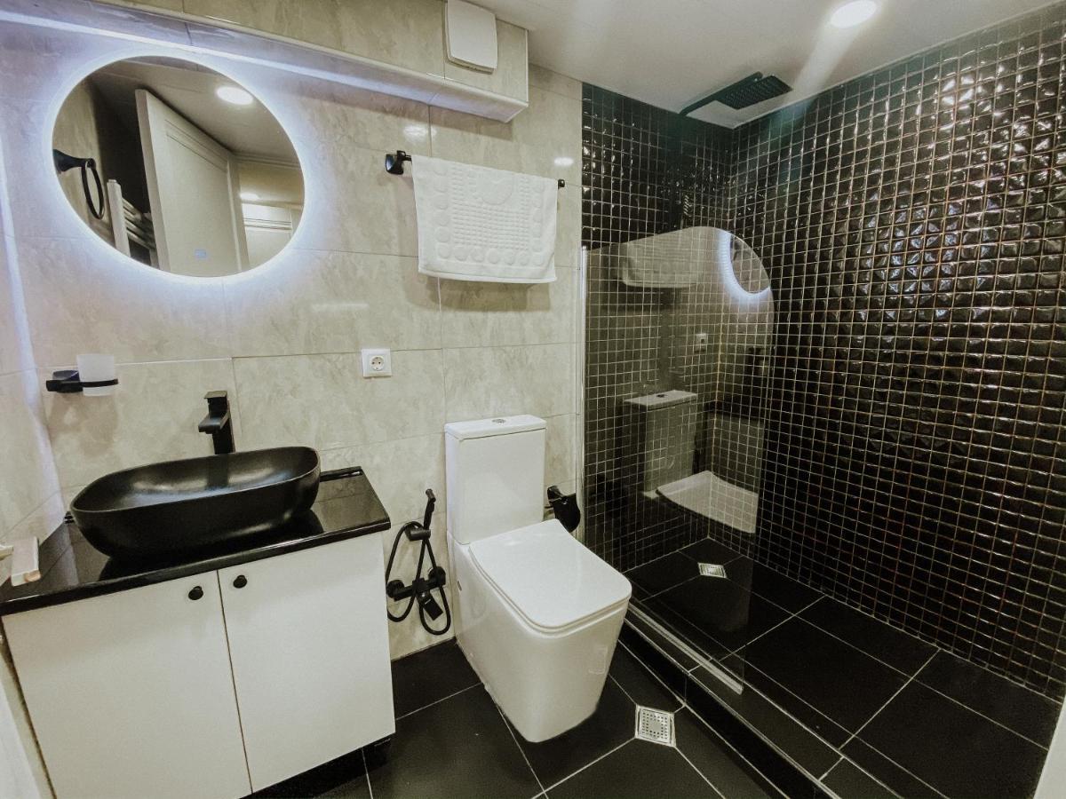 Luxury Duplex Suites - City Center Tbiliszi Kültér fotó
