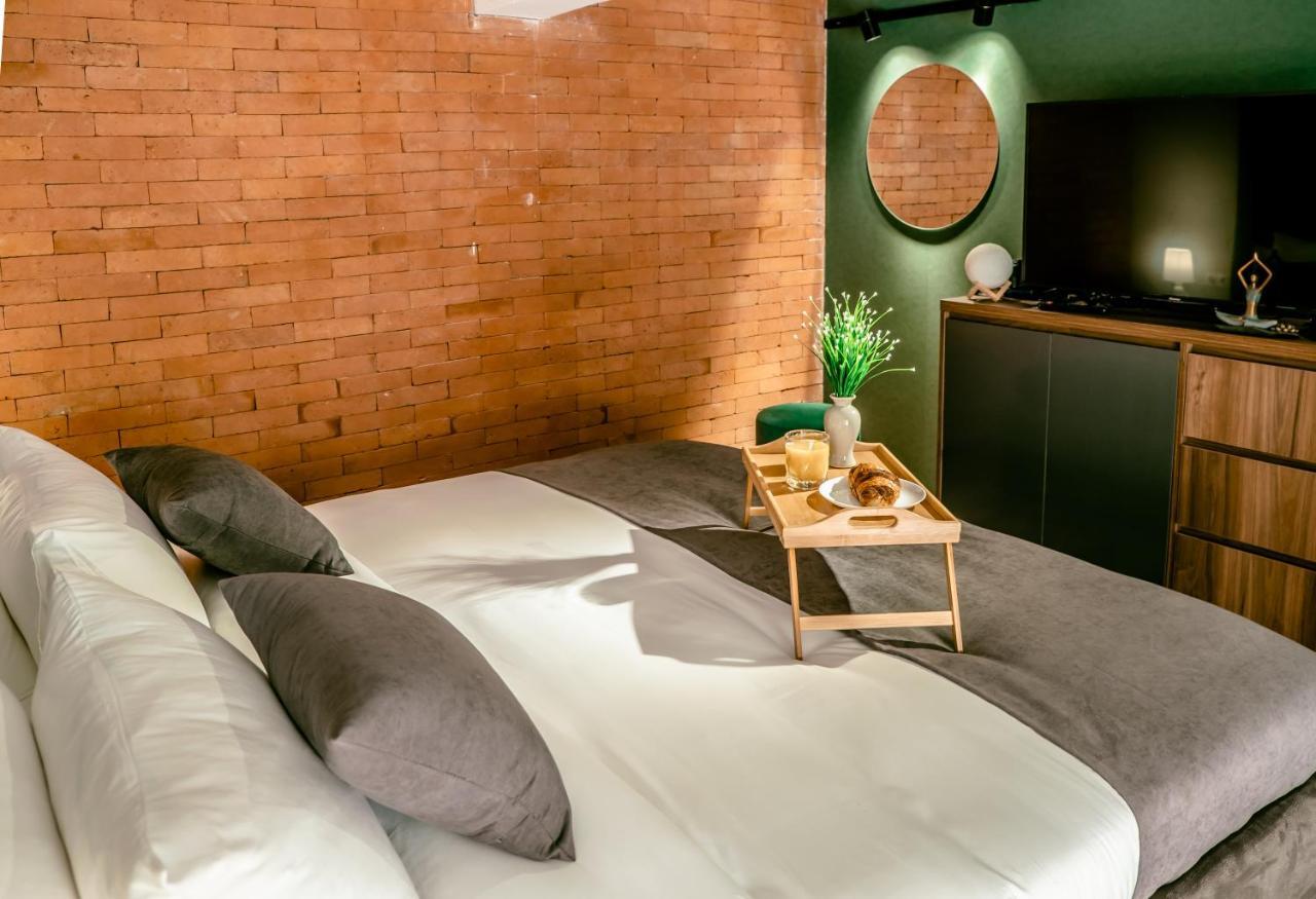 Luxury Duplex Suites - City Center Tbiliszi Kültér fotó