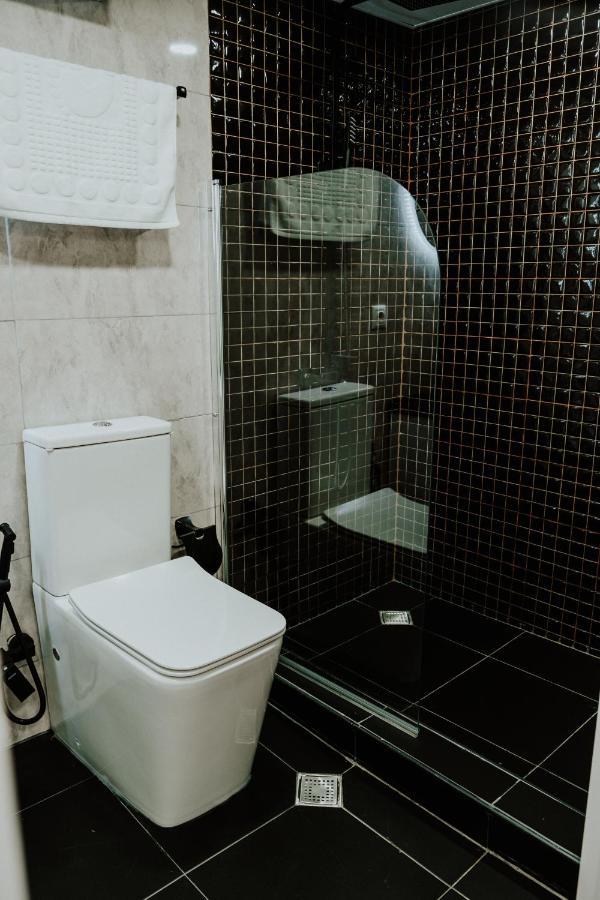 Luxury Duplex Suites - City Center Tbiliszi Kültér fotó