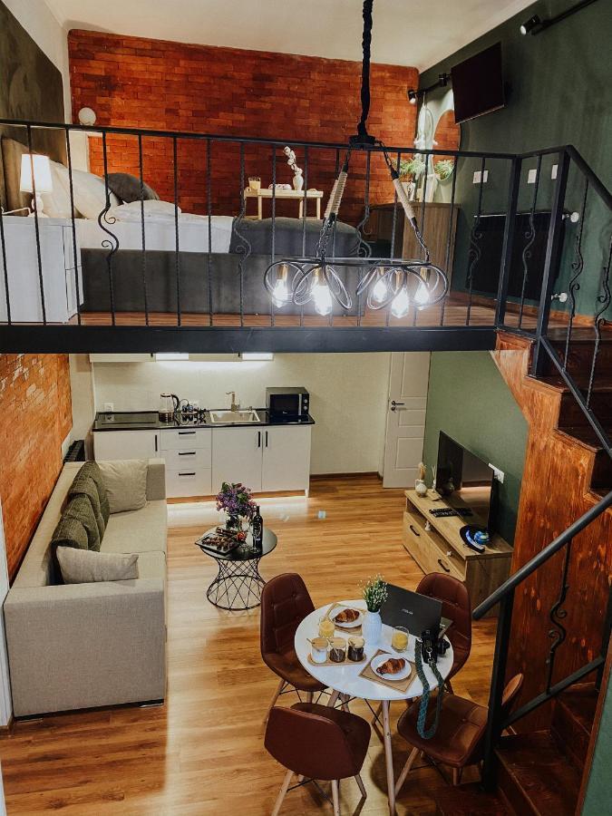 Luxury Duplex Suites - City Center Tbiliszi Kültér fotó